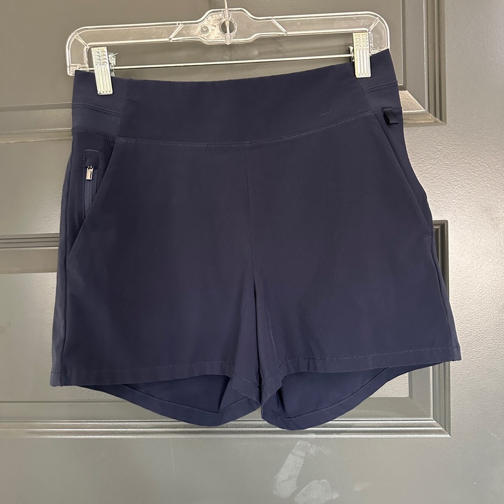 Athleta active shorts Brooklyn mid rise - navy size 4